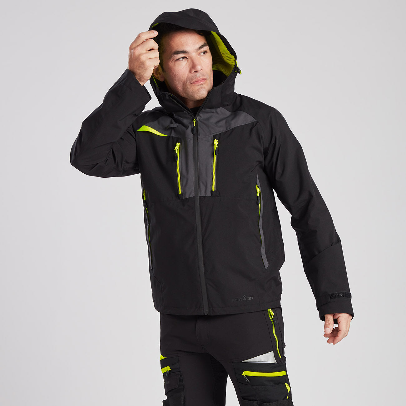 Portwest DX463  Rain Jacket Black_M